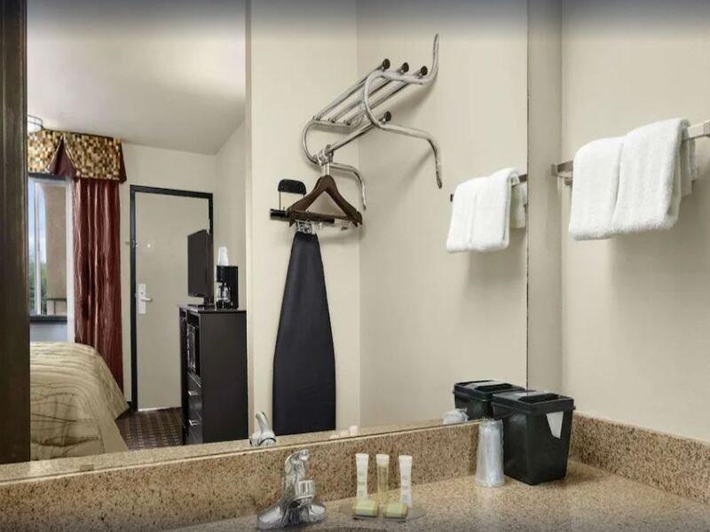 Super 8 By Wyndham Fort Worth Tx Esterno foto