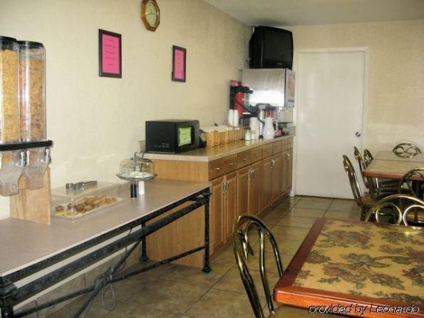 Super 8 By Wyndham Fort Worth Tx Ristorante foto